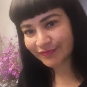 Meet your Posher, Sandra